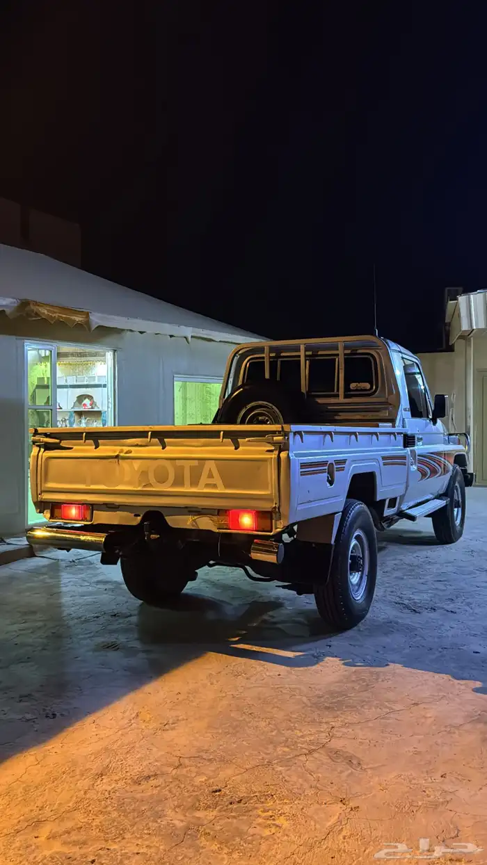 للبيع شاص موديل  2001 4