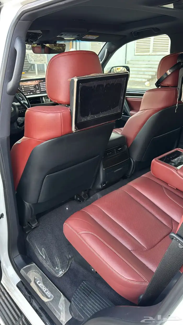 للبيع جيب لكزس 2017 12