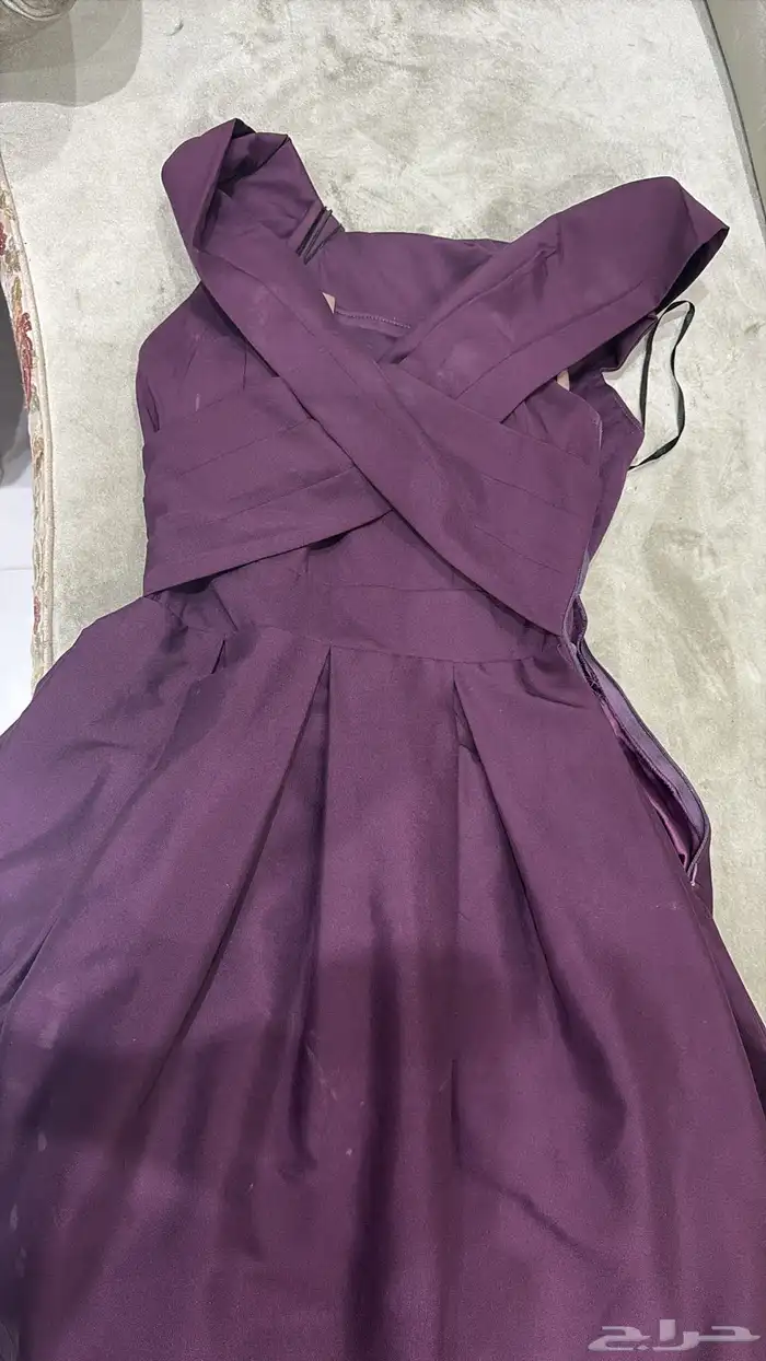 فساتين للبيع الواحد ب 100 2