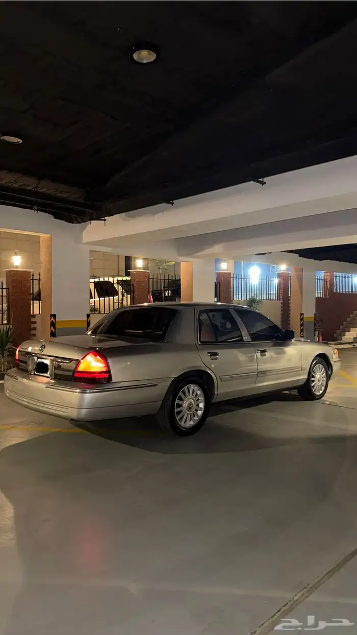 فورد ماركيز 2010 0