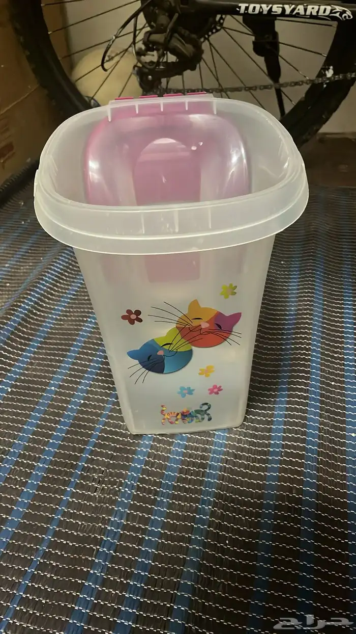 سطل لاكل البساس ومجرفه حقت لتر بوكس 0