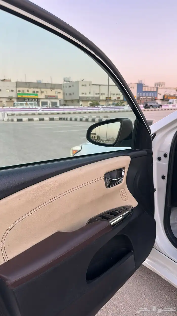 تويوتا افلون 2013 16