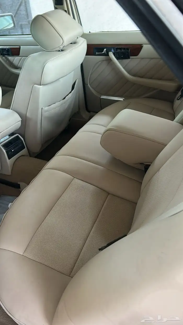 مرسيدس SLE560 للبيع مخزن 6