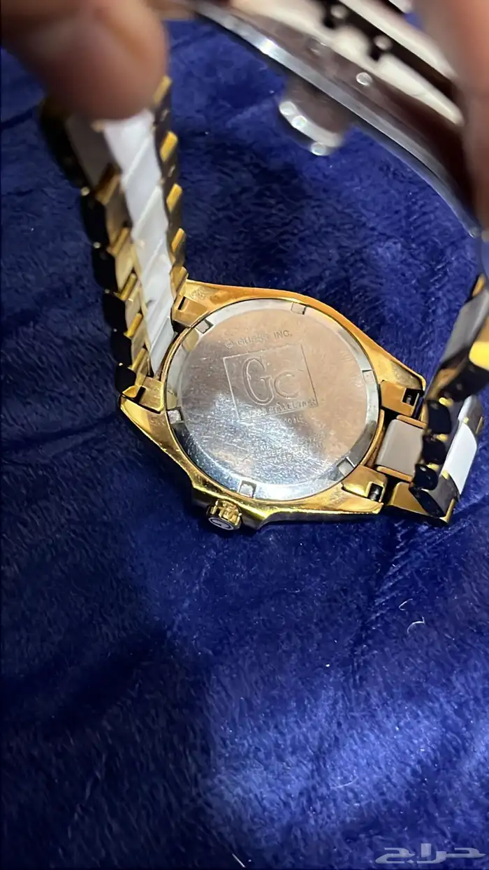 ساعة GC اصليه ذهبي وابيض 2