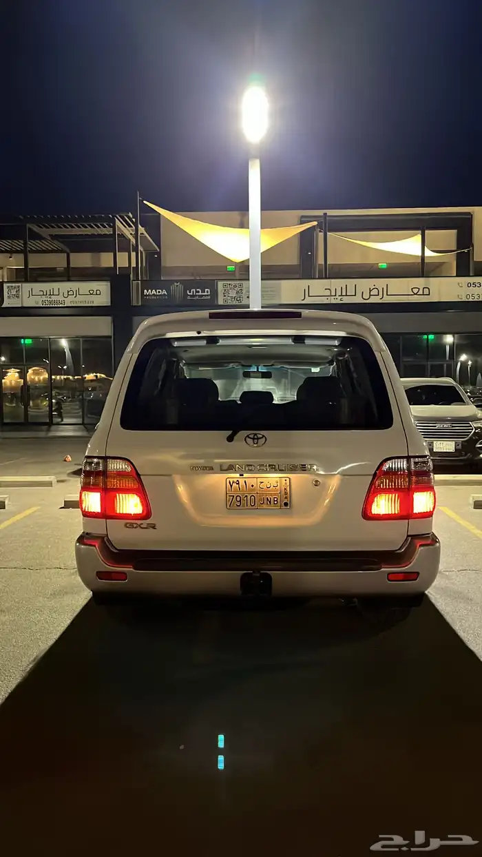 لاندكروزر 2001 5