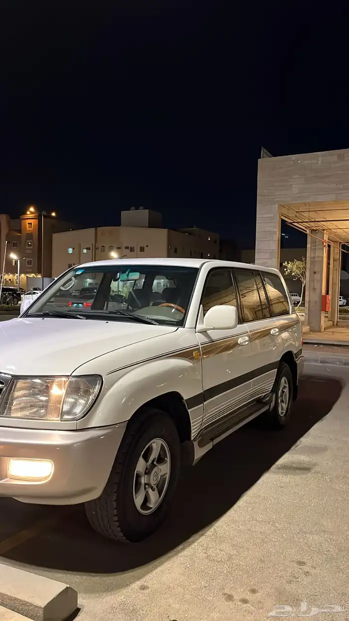 لاندكروزر 2001 1