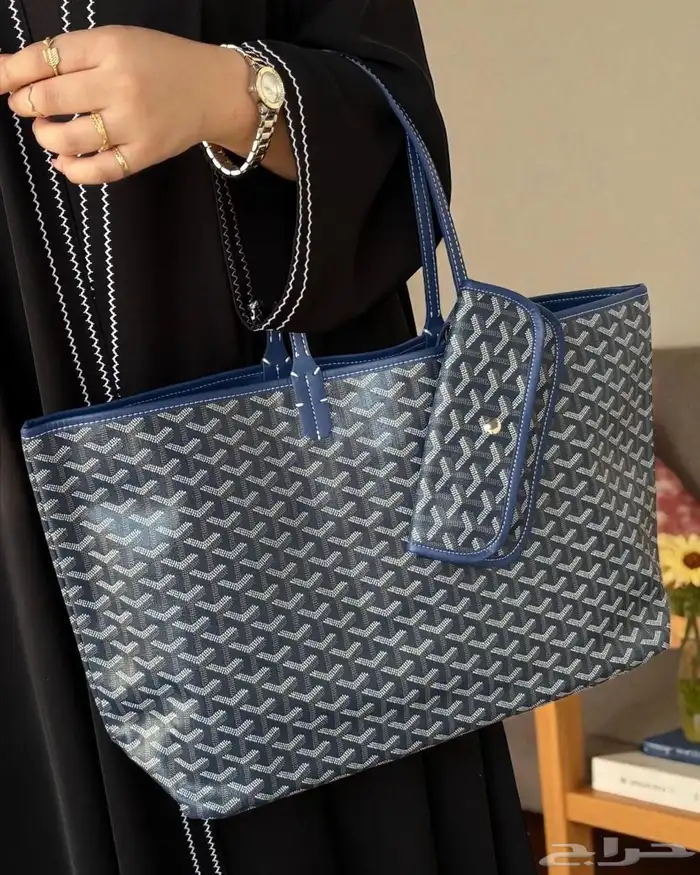 شنط درجه أولى جميع الماركات بأسعار مناسبه للدوامات وللجامعه 43