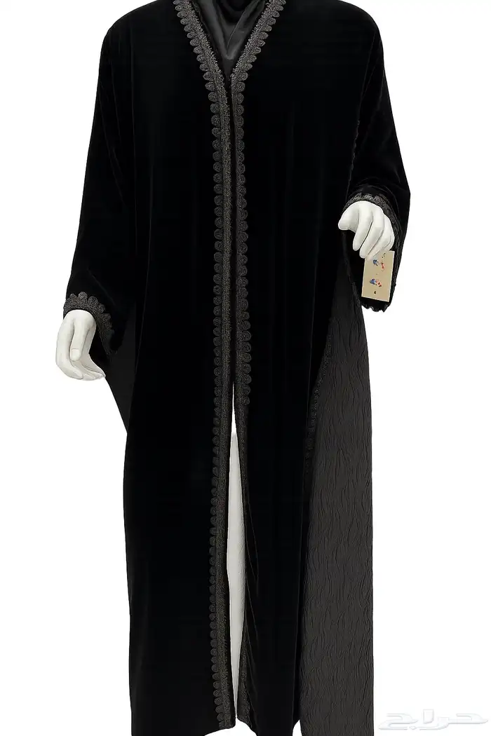 عبايه مخمليه 1