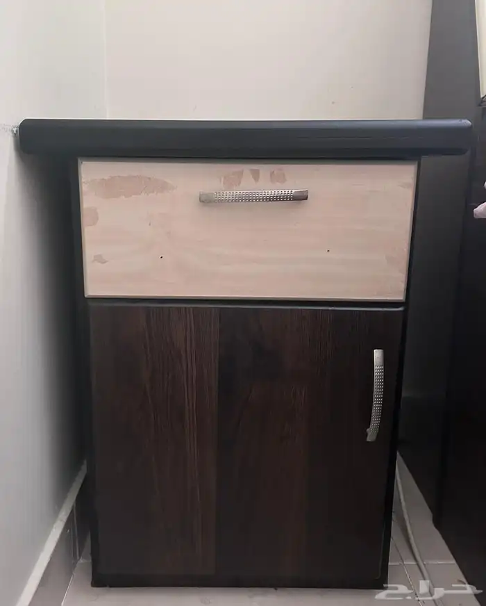 غرفة نوم للبيع الموضحة في الصور رابغ حي الجود 3