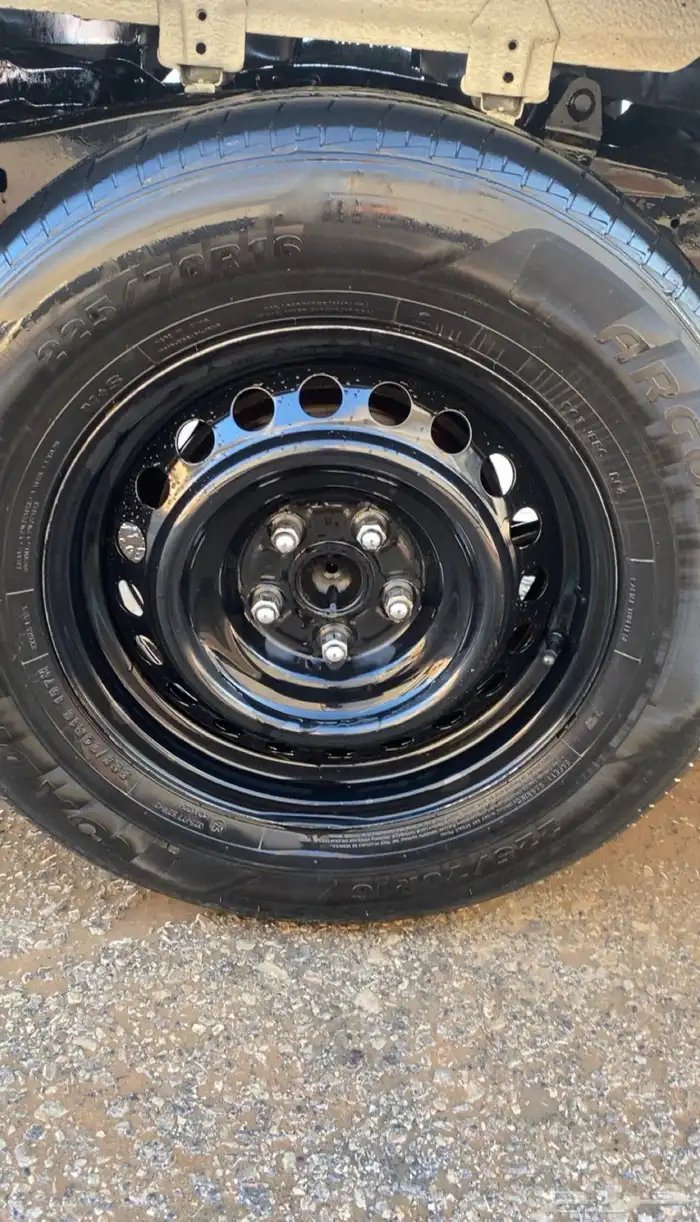 طقم جنوط هايلوكس مقاس 16 للبيع سبب البيع التغير الى مقاس 15 1