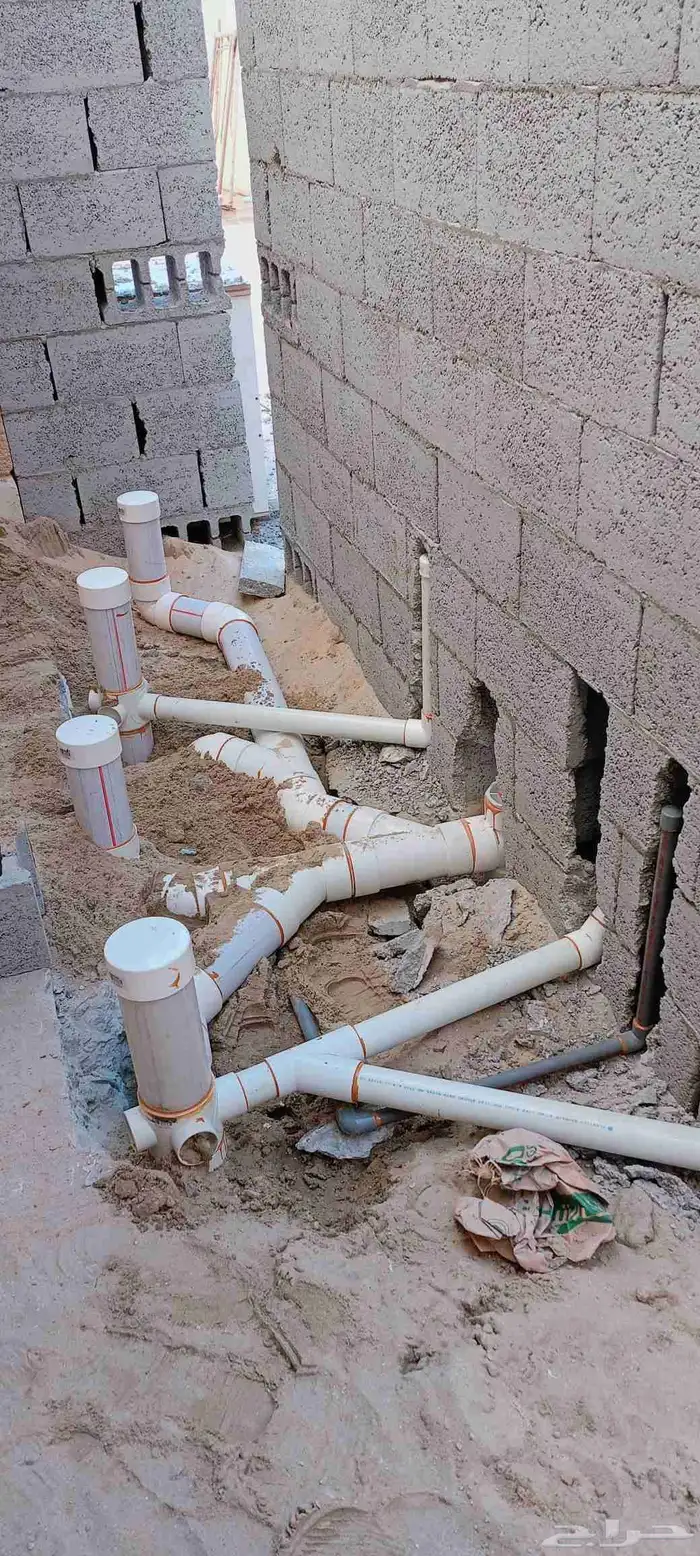 سباك تاسيسات وتشطيبات الجبيل وترميم 0