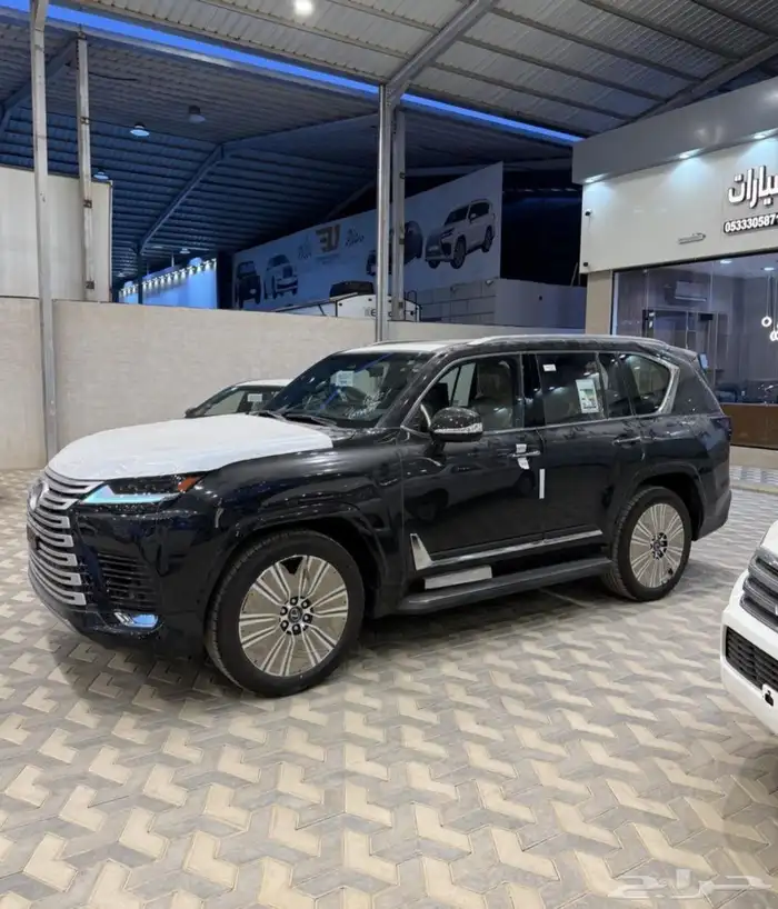 لكزس LX600 BB سعودي ابيض جملي واسود جملي ( 2025 ) 13
