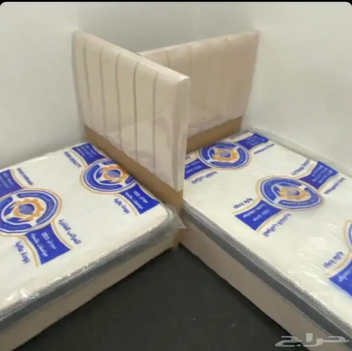 أسره خشب نفر عليها عرض خاص وسعار مخفضه لطلب تواصل ع رقم الجو 6