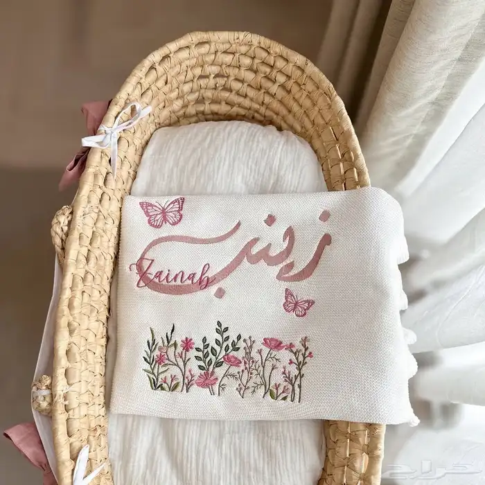 لحافات مواليد راقية مع تطريز 0