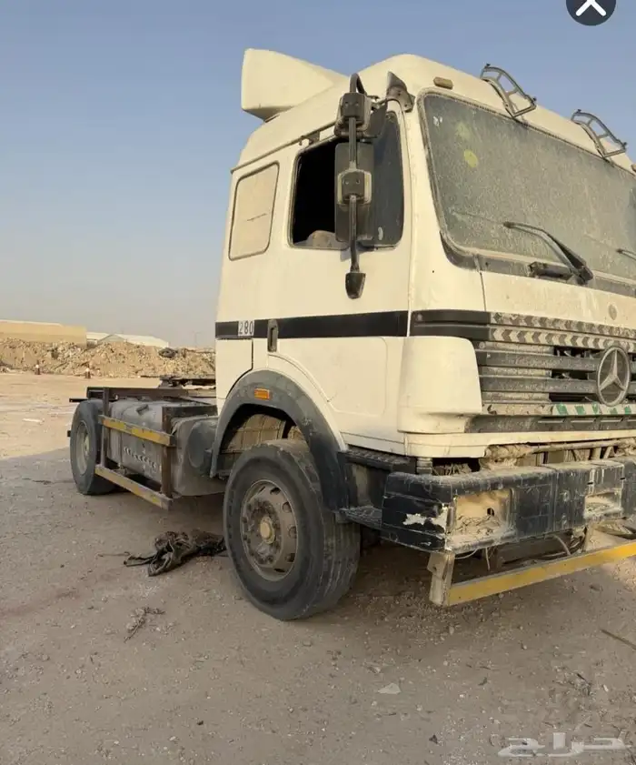 نرغب بشراء جميع الشاحنات نقل وتشليح مرسيدس مان فلفو 2