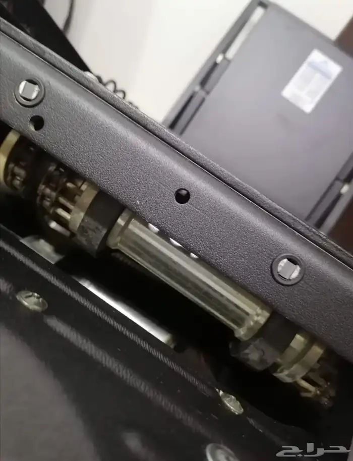 كرسي سيارة متحرك كهربائي ل كبار السن و احتياجات خاصة و الهمم 12