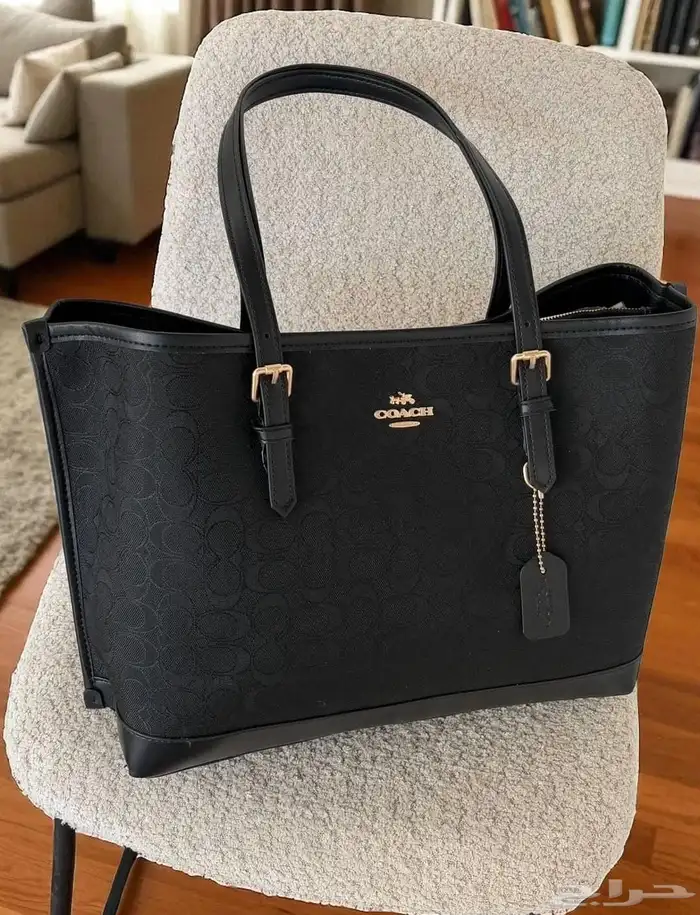 شنط درجه أولى جميع الماركات بأسعار مناسبه للدوامات وللجامعه 58