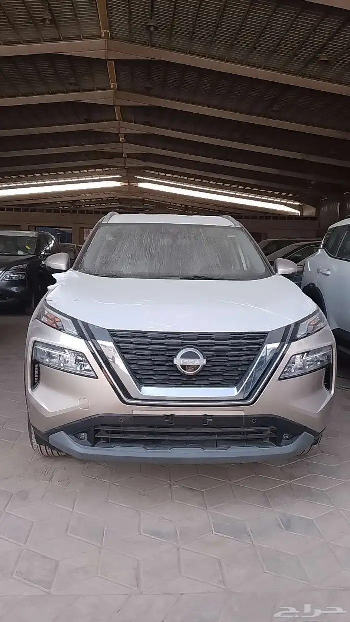 نيسان اكس تريل Sv 2025 نص فل كاش واقساط 0