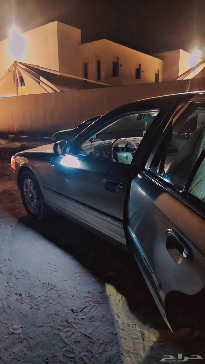 متوفر تركيب انوار ترحيبيه لفورد ماركيز وفكتوريا نضام وكاله 0