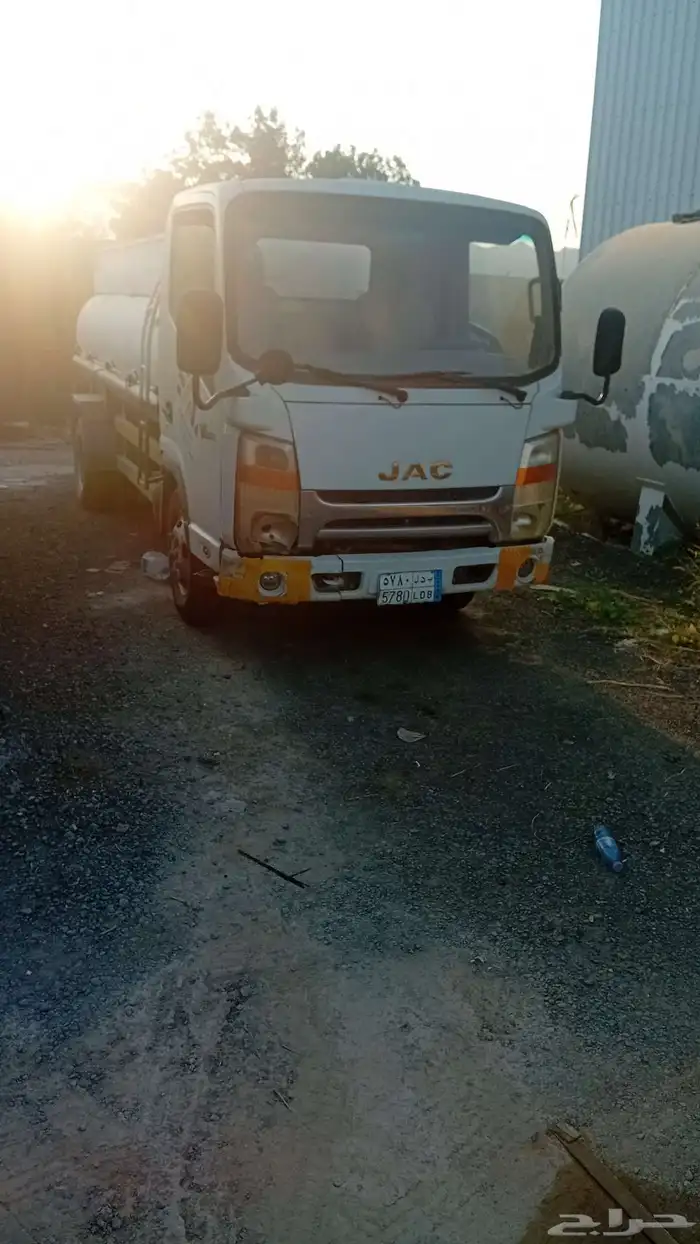 وايت جاك 2015 راكب عليه خزان ديزل 1