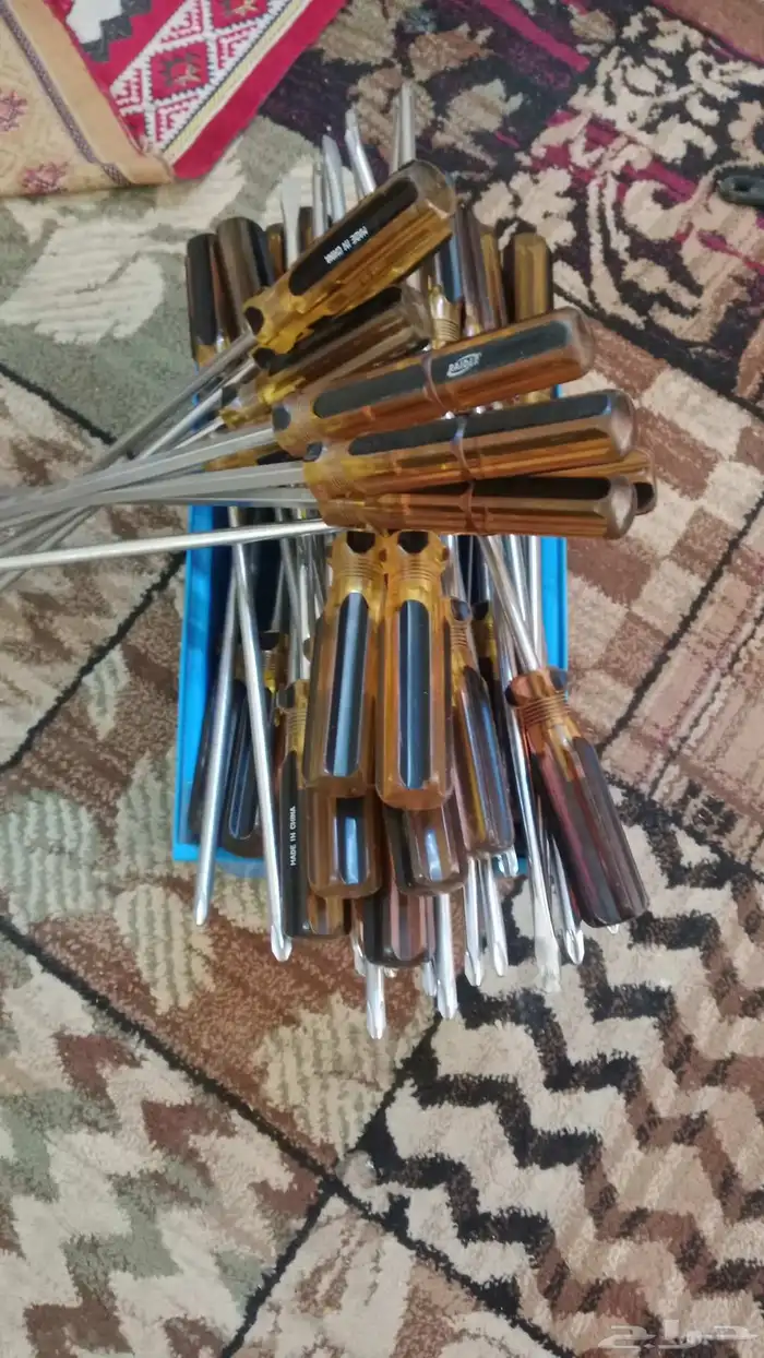 مفك سكروب الي موضح فصوره موجود67حبه 0