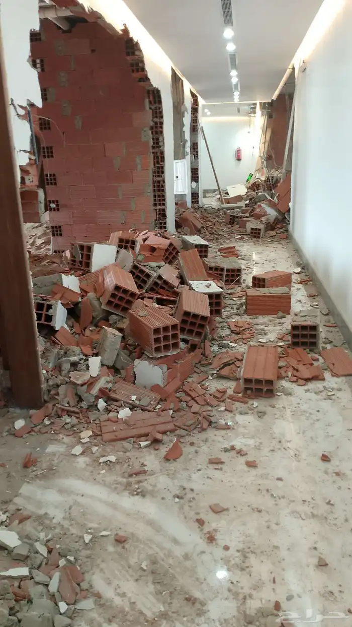 مقاول تكسير وترميم العماير والمنازل وتعديل في المحلات التجار 7