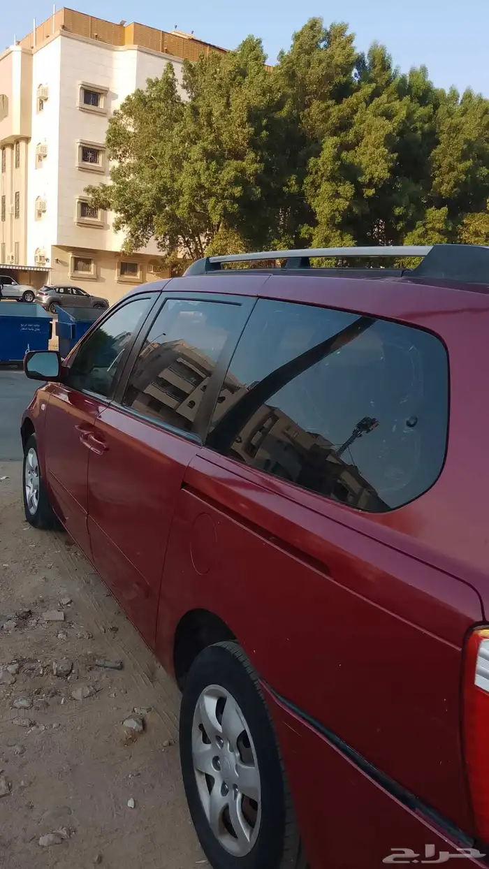 كيا كرنفال للبيع حالة جيدة قير ومكنة شرط الفخص ساري 1