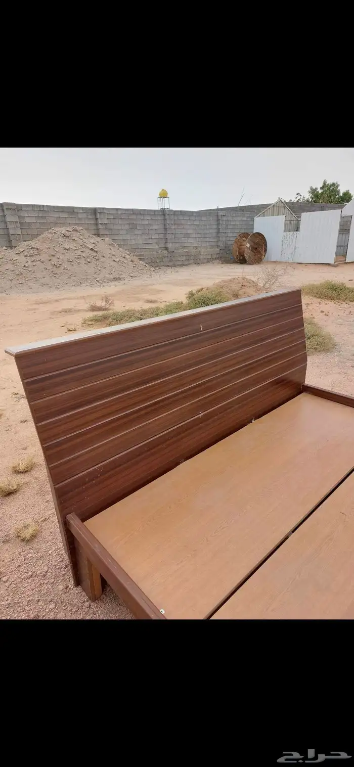 سرير نوم نفرين بدون طراحه للبيع 3