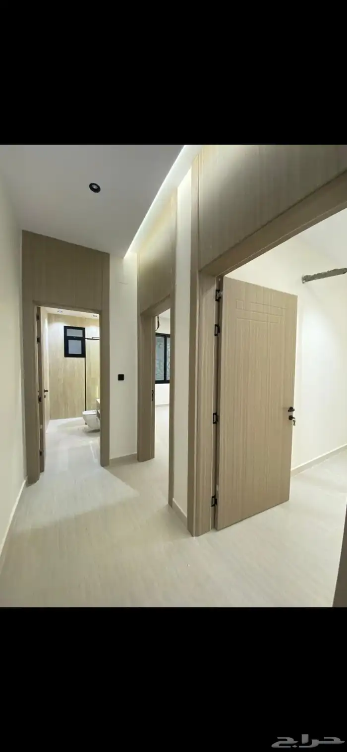 شقة تمليك مدخل مستقل بحوش _ العزيزية حي الدفاع مساحة 181 4