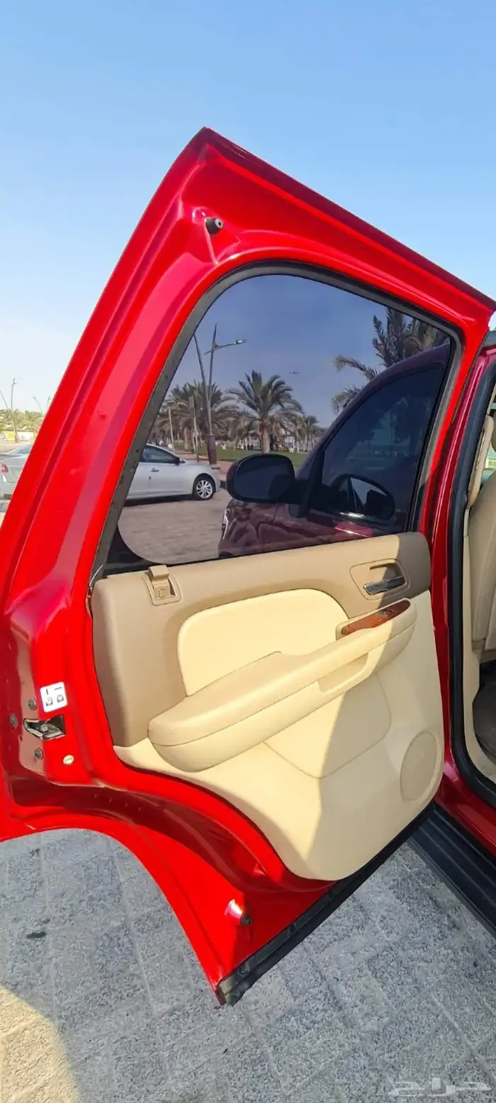 للبيع يوكن 2012 دبل 4