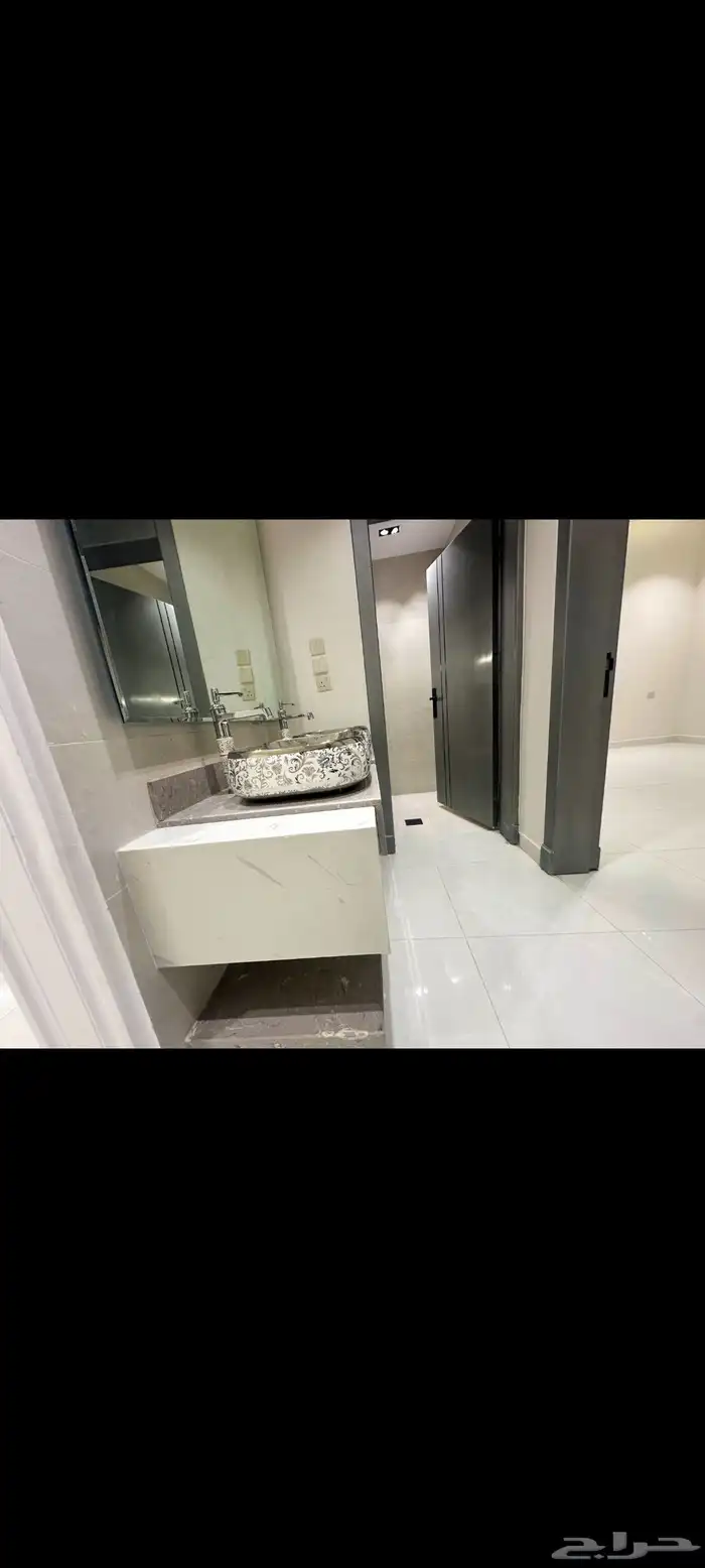 للبيع شقق ارضية وعلويه موقع مميز تشطيبات فاخرة أسعار مناسبة 29