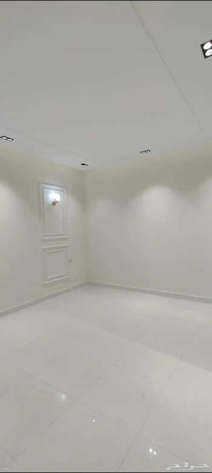 للبيع شقق ارضية وعلويه موقع مميز تشطيبات فاخرة أسعار مناسبة 8