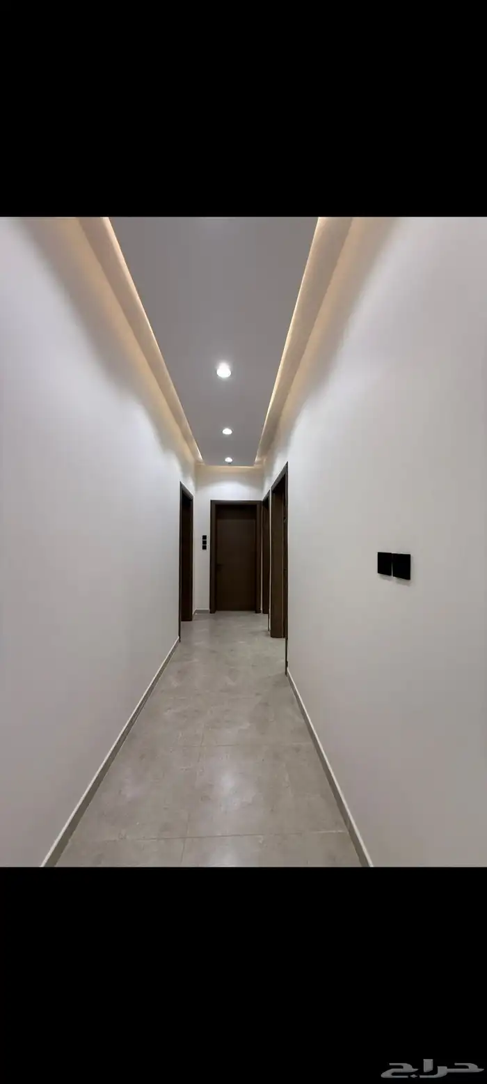 للبيع شقق علويه موقع مميز تشطيبات فاخرة جميع الخدمات والضمان 25