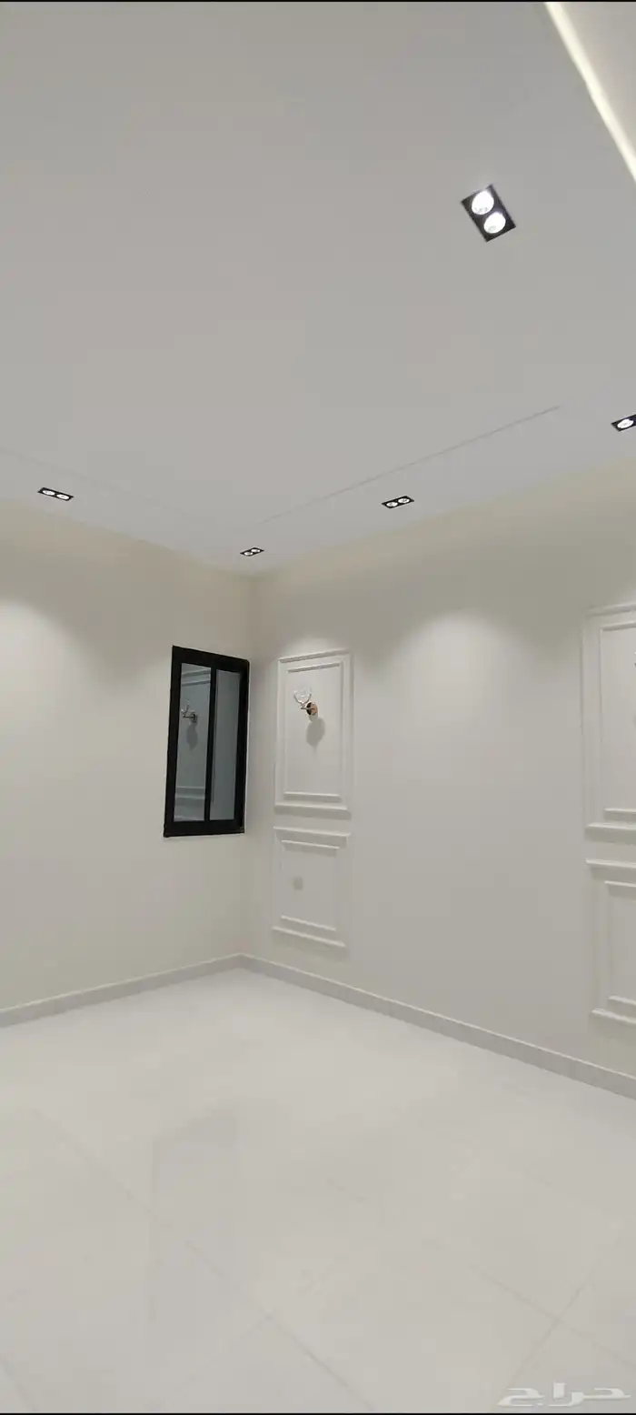 للبيع شقق ارضية وعلويه موقع مميز تشطيبات فاخرة أسعار مناسبة 10