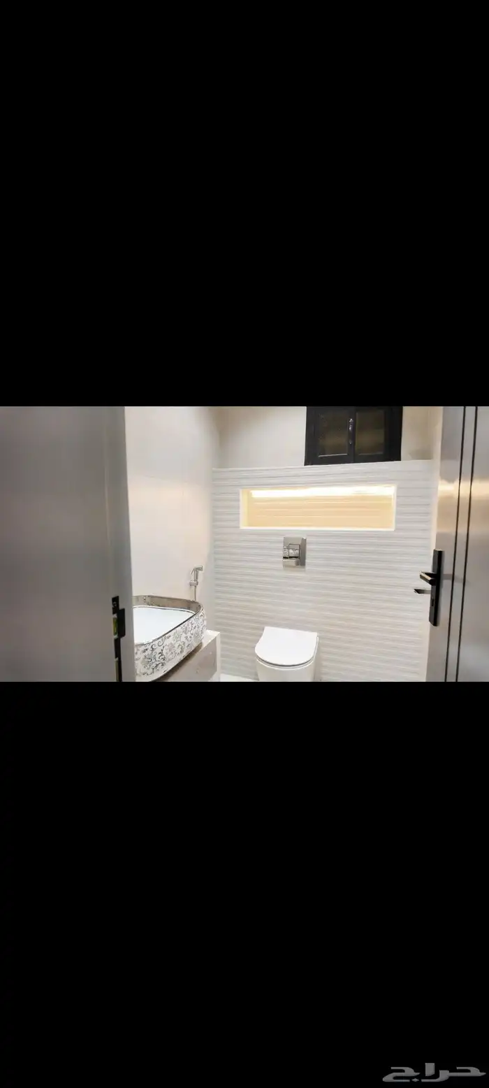 للبيع شقق ارضية وعلويه موقع مميز تشطيبات فاخرة أسعار مناسبة 1