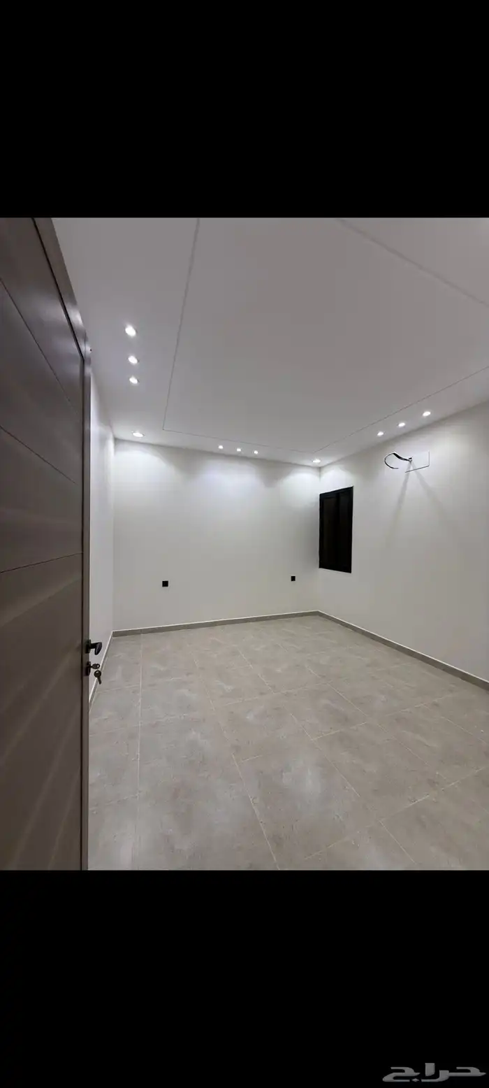 للبيع شقق علويه موقع مميز تشطيبات فاخرة جميع الخدمات والضمان 15