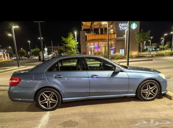 مرسيدس E300 نظيف موديل 2010 7