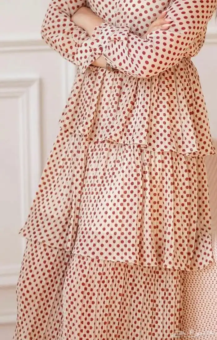 فساتين وجزم بأسعار مناسبه 18