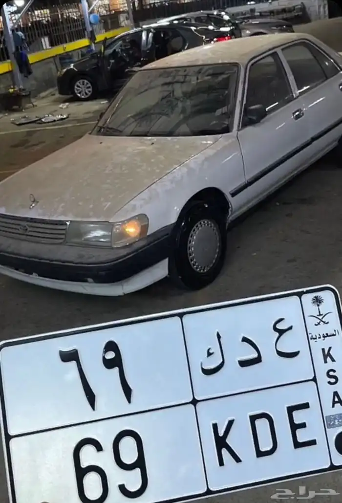 لوحه جميله جدا للبيع مع السياره 0