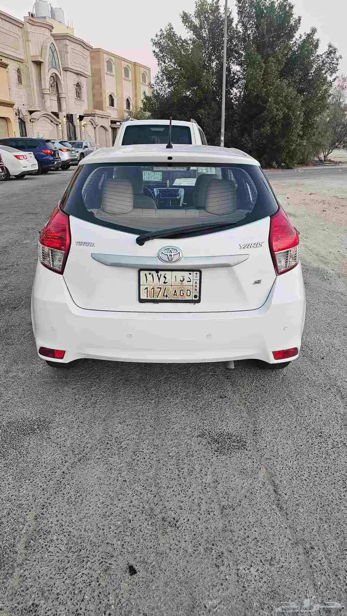تويوتا يارس هاتشباك 2015 4