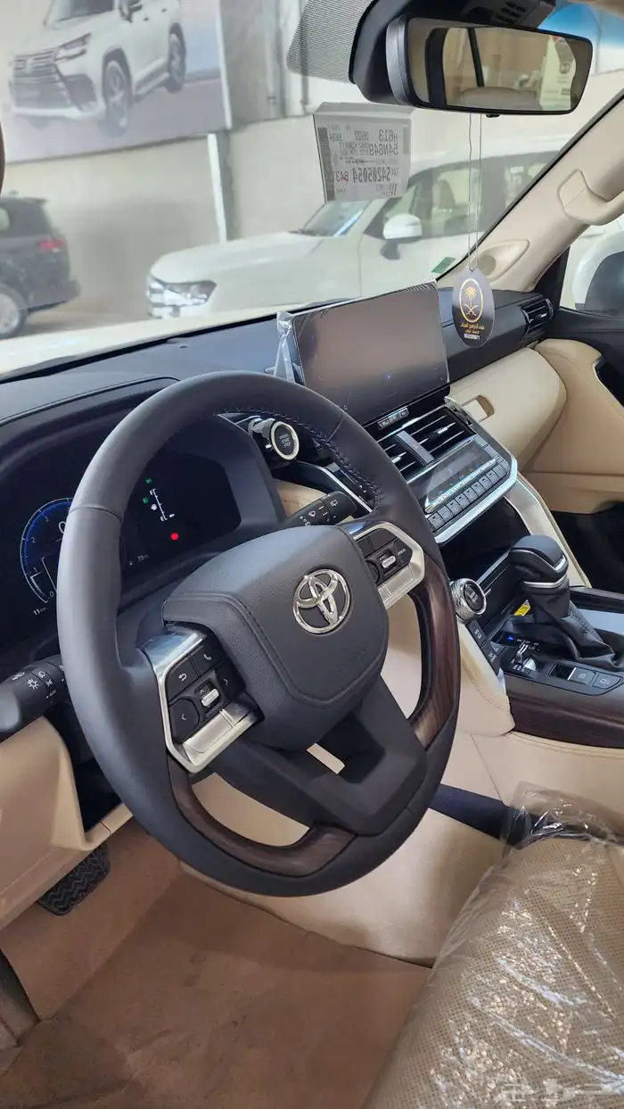 تويوتا جكسار L5 وارد الساير ابيض 2025 ( باقل الاسعار ) 11