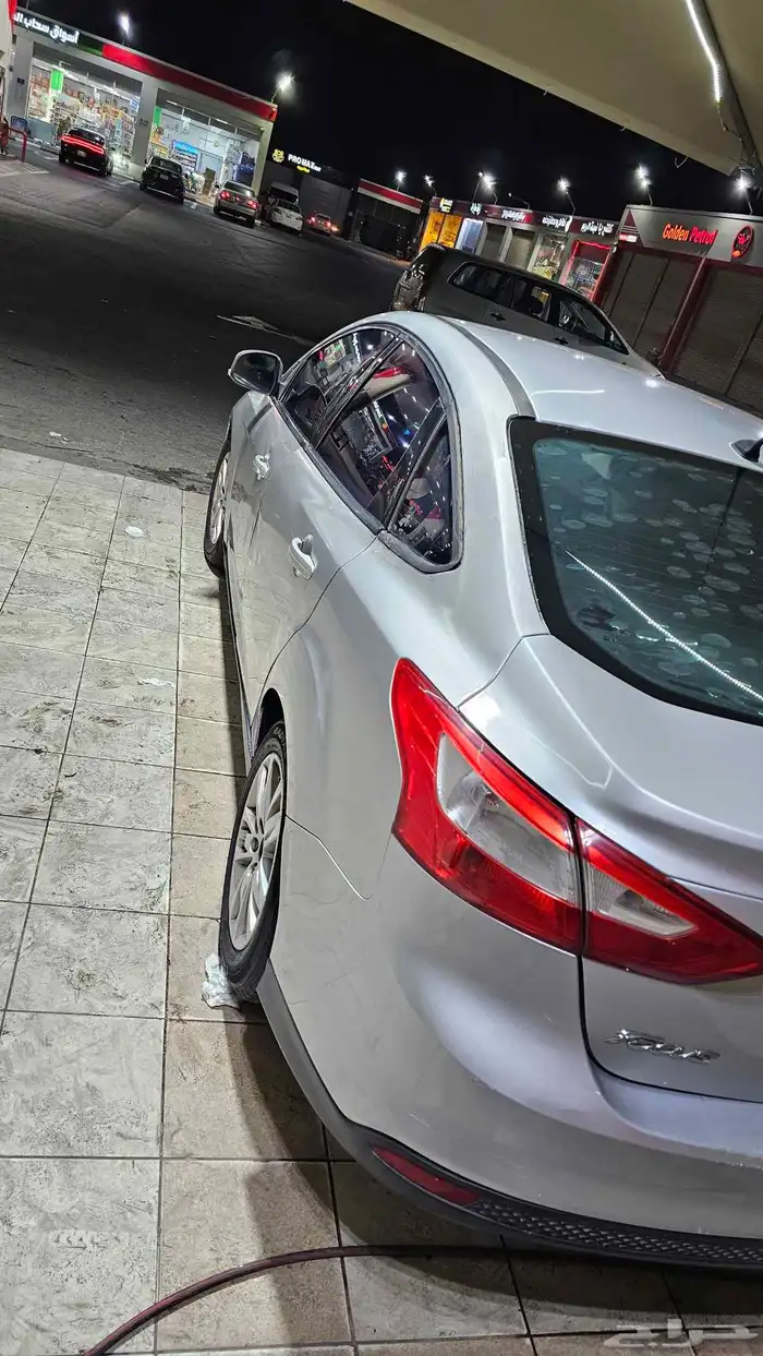 للبيع فورد فوكس نظيف 2012 للبيع 6