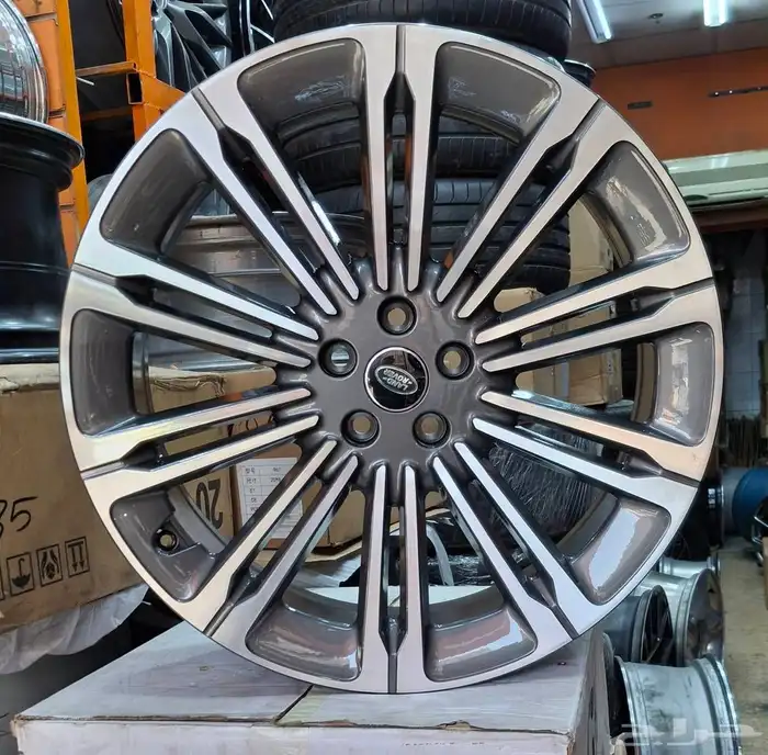 جنوط رنج روفر اوتوبيوجرافي مقاس 23 موديل 2025 اصلية وكالة 0