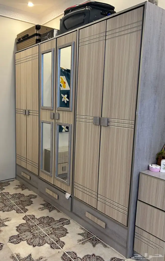 غرفة نوم للبيع 1