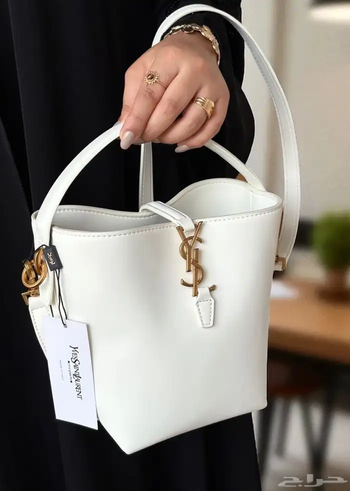 شنط ماركه سلوران مطفي ولمعه توصيل فوري الرياض 6