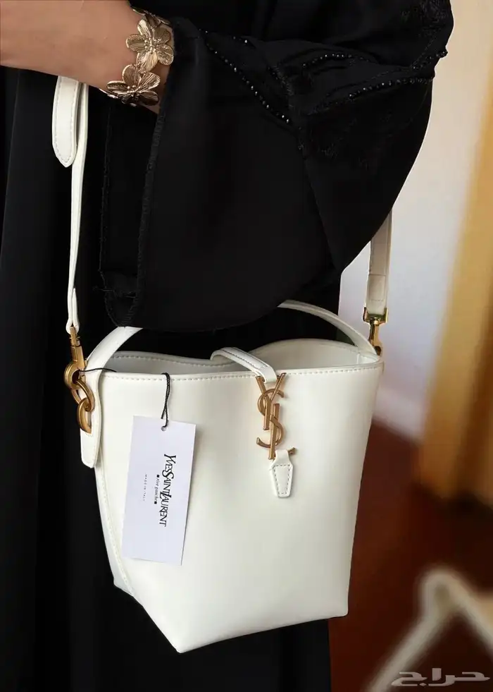 شنط ماركه سلوران مطفي ولمعه توصيل فوري الرياض 5