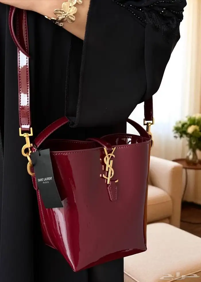 شنط ماركه سلوران مطفي ولمعه توصيل فوري الرياض 3