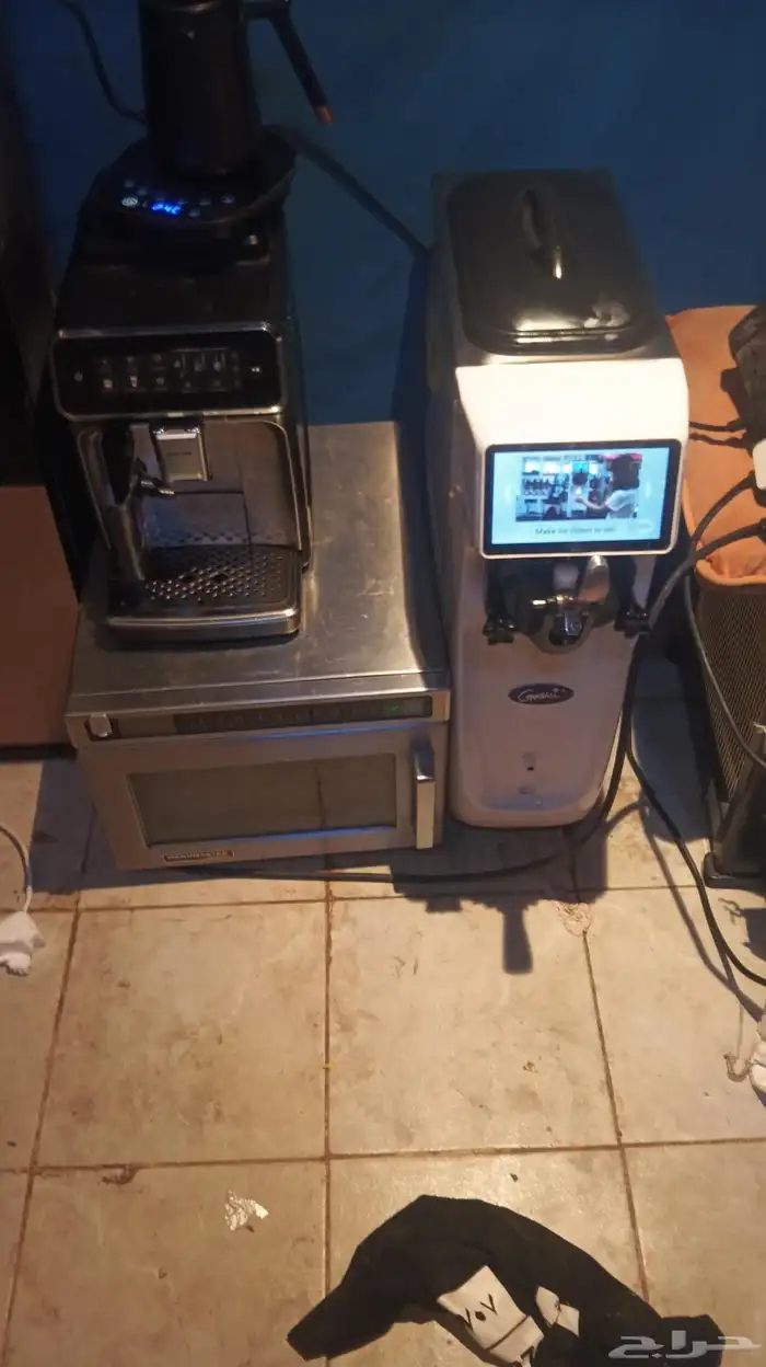 معدات شبه جديده للبيع لعدم التفرغ 0