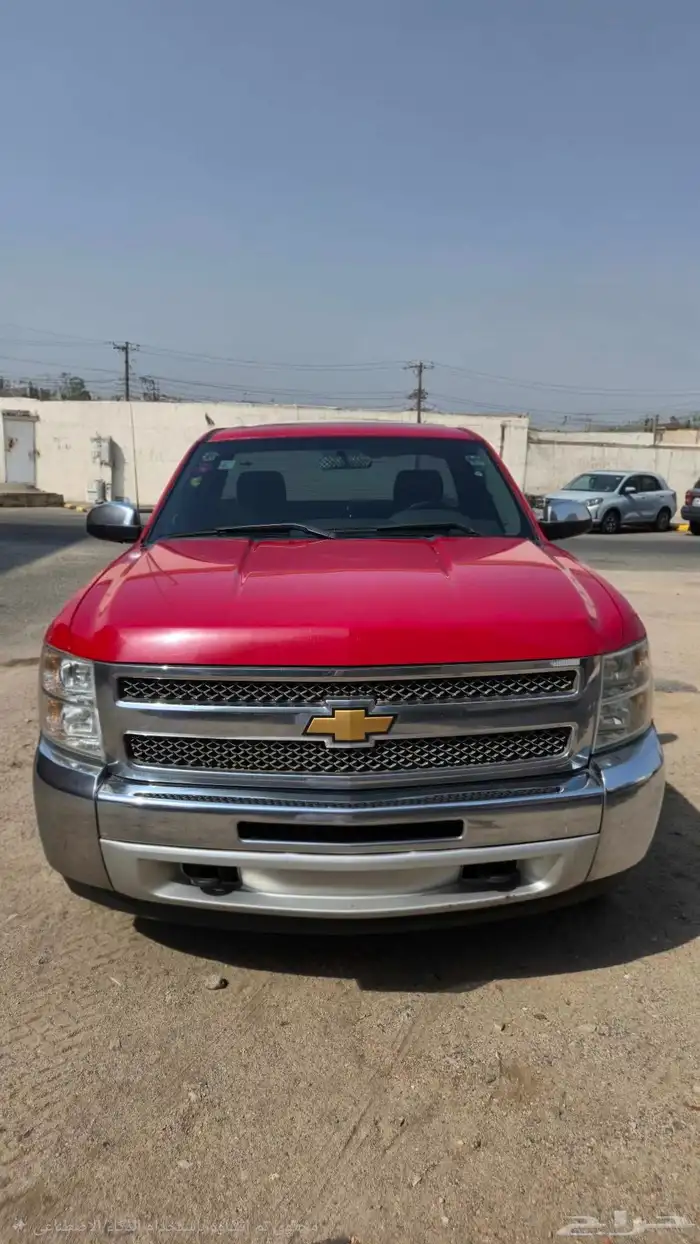 سلفرادو 2013 ماشي 93 الف 0