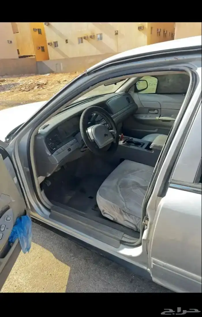 فورد فكتوريا 1998 8